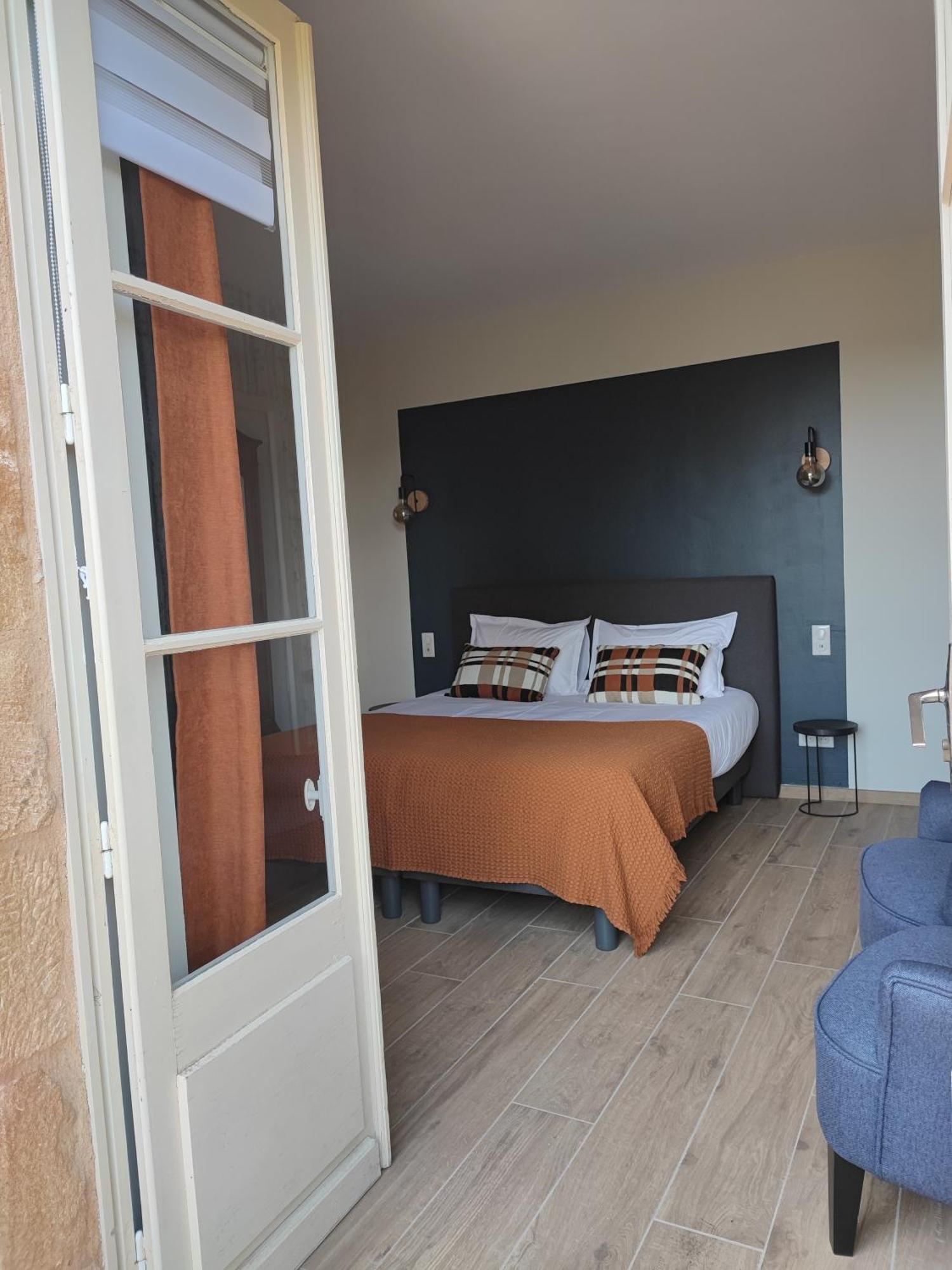Le Clos Versailles Beynac Exterior foto