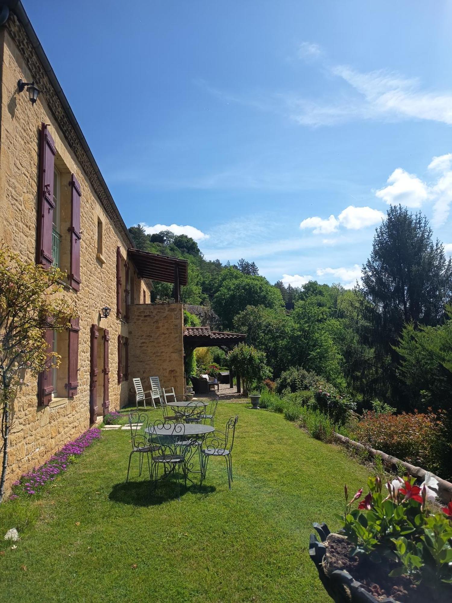 Le Clos Versailles Beynac Exterior foto